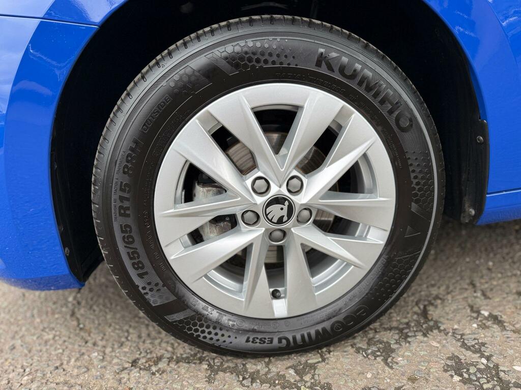 Skoda Fabia 1.0 Mpi Se Edition Hatchback Eur AK25XAP Blue #6