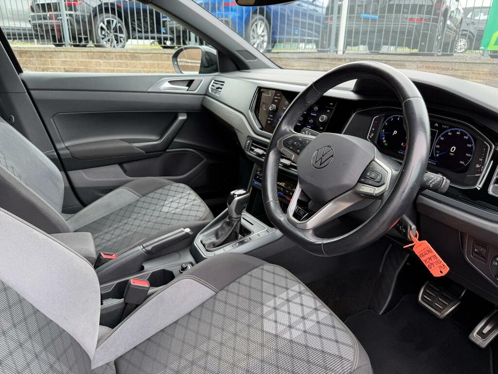 Volkswagen Taigo 1.5 Tsi R-line Suv Dsg Euro 6 Ss 15 Black #6