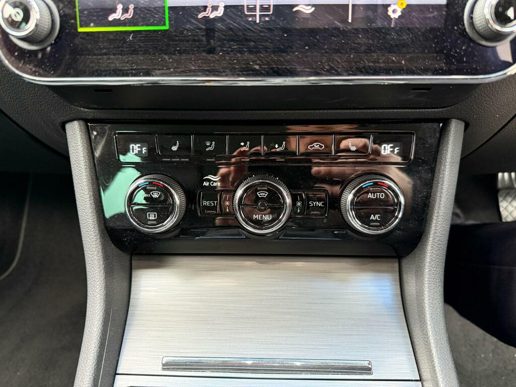 Skoda Superb Se Technology 1.5 Tsi 150 Ps Dsg Black #40