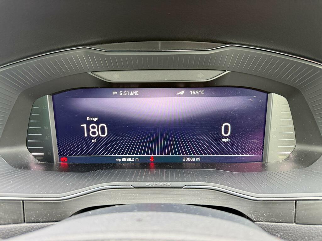 Skoda Superb Se Technology 1.5 Tsi 150 Ps Dsg Black #45