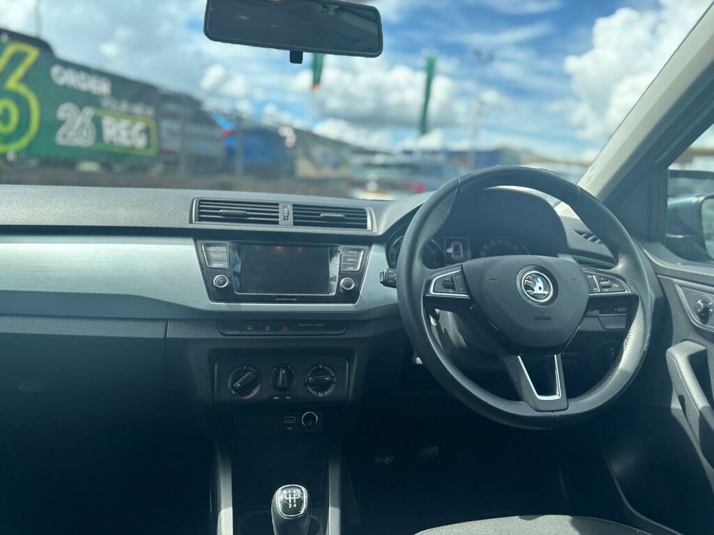 Skoda Fabia Fabia Se Mpi White #15