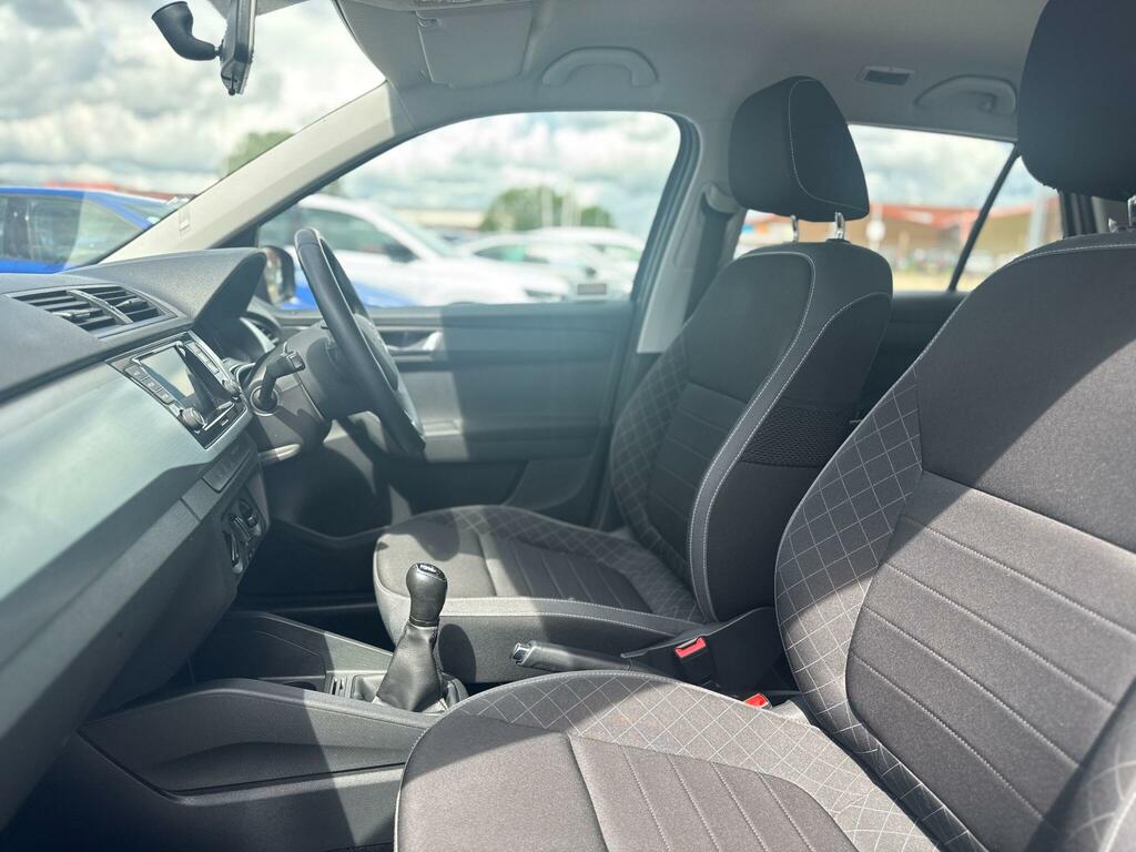 Skoda Fabia Fabia Se Mpi White #45
