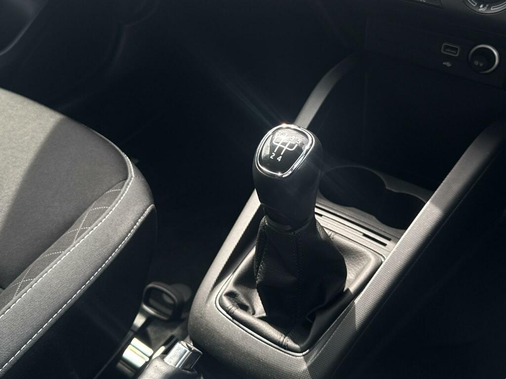 Skoda Fabia Fabia Se Mpi White #16
