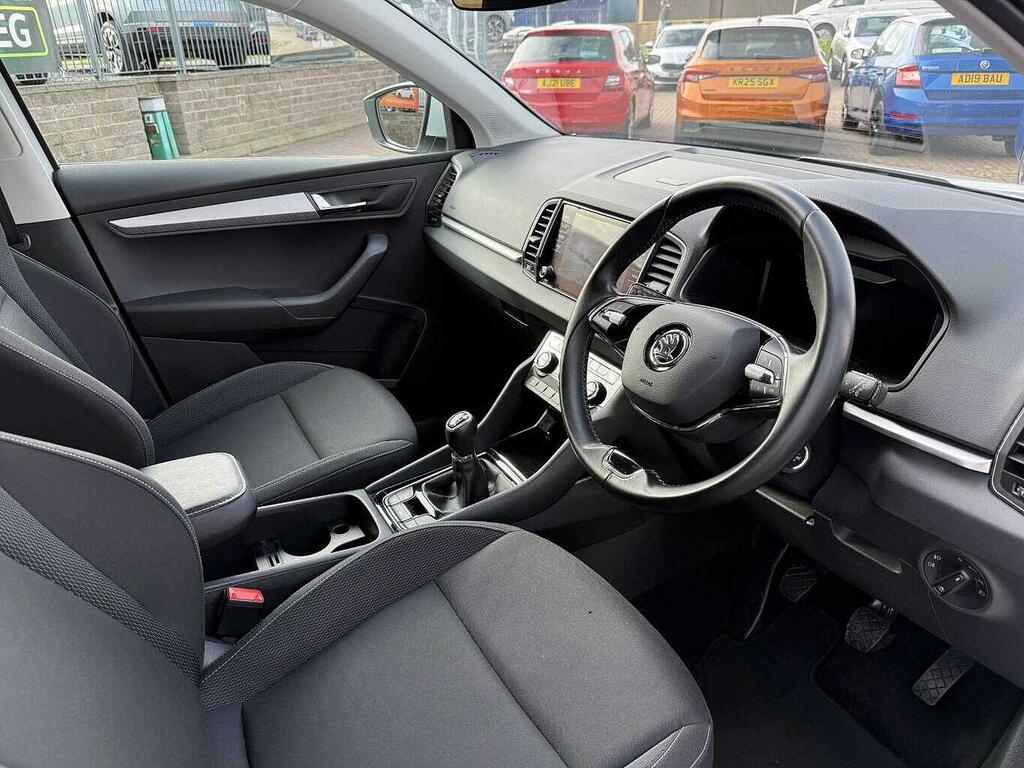 Skoda Karoq 1.0 Tsi Se Drive Suv Euro 6 Ss White #6