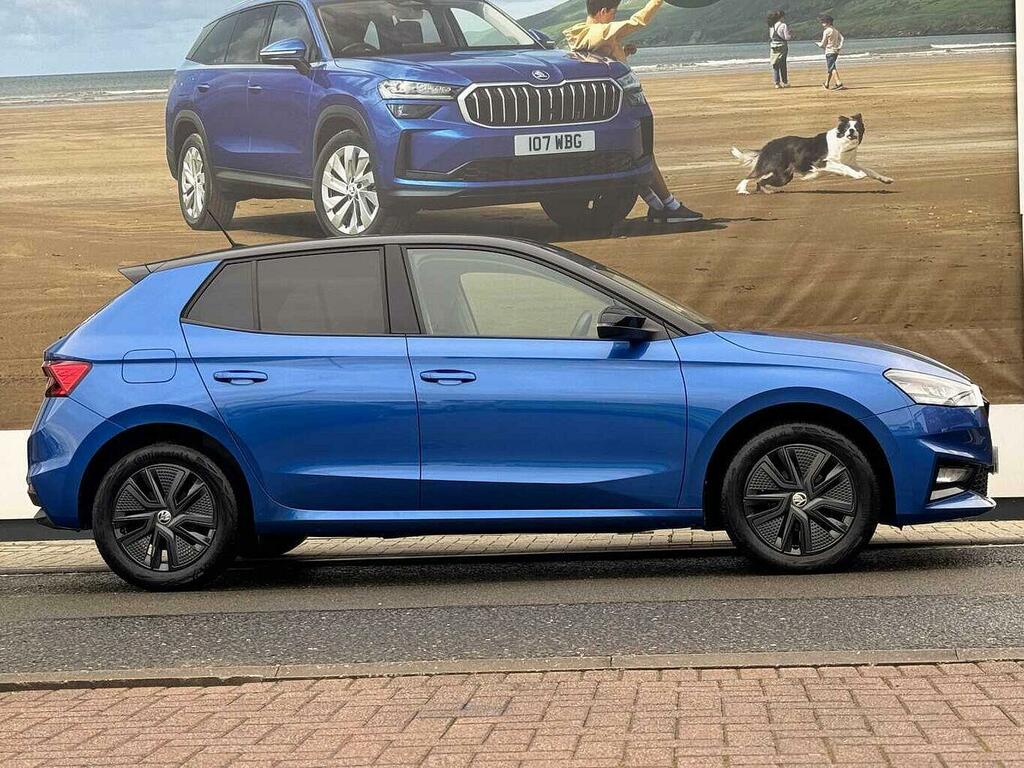 Skoda Fabia 1.0 Tsi Colour Edition Hatchback Blue #4