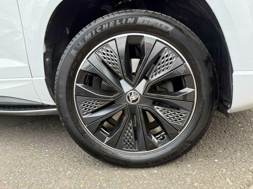 Skoda Karoq 1.5 Tsi Act Sportline Suv Dsg Euro 6 S White #5