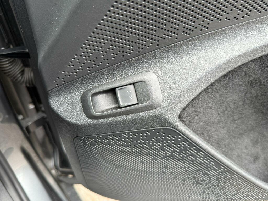 Skoda ENYAQ 60 Blue #49