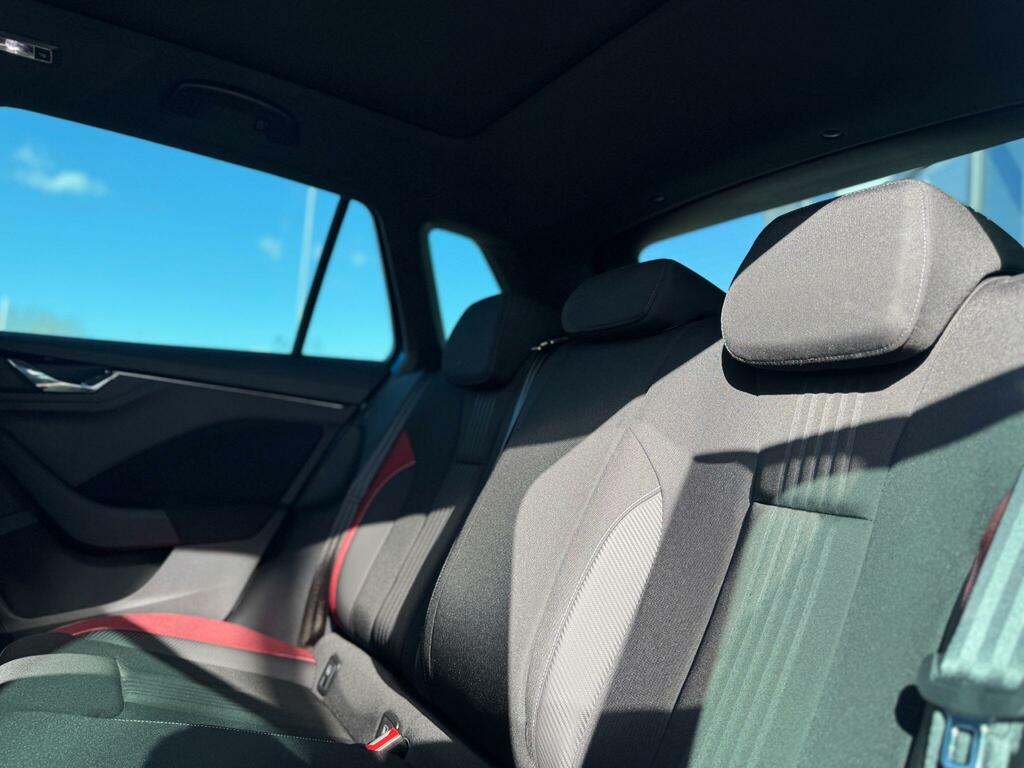Skoda Kamiq Se Blue #33
