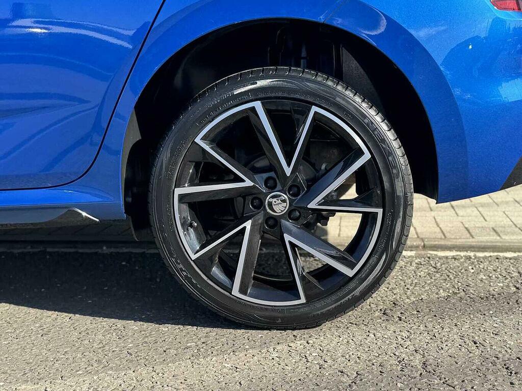 Skoda Kamiq 1.0 Tsi 110 Monte Carlo Blue #5
