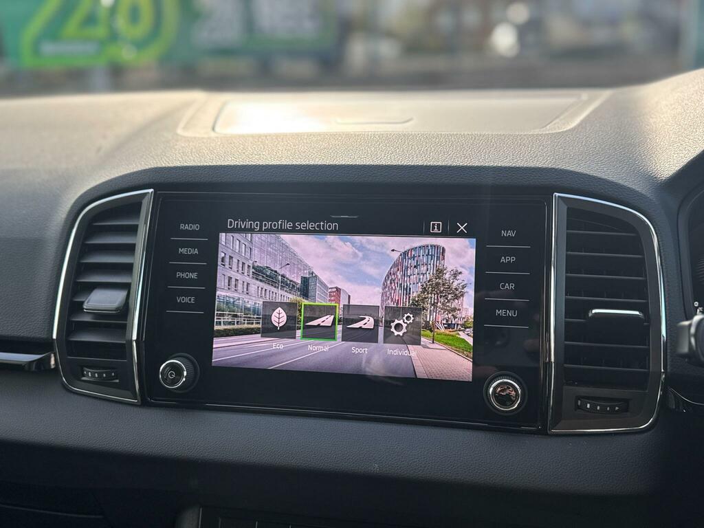 Skoda Karoq 1.5 Tsi Se L Black #56
