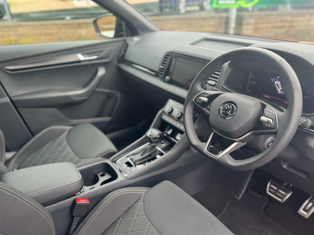 Skoda Karoq Se Drive Black #25