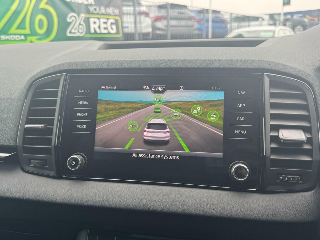 Skoda Karoq Se Drive Black #48