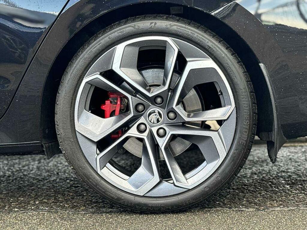 Skoda Octavia 2.0 Tsi 245 Vrs Dsg Black #5