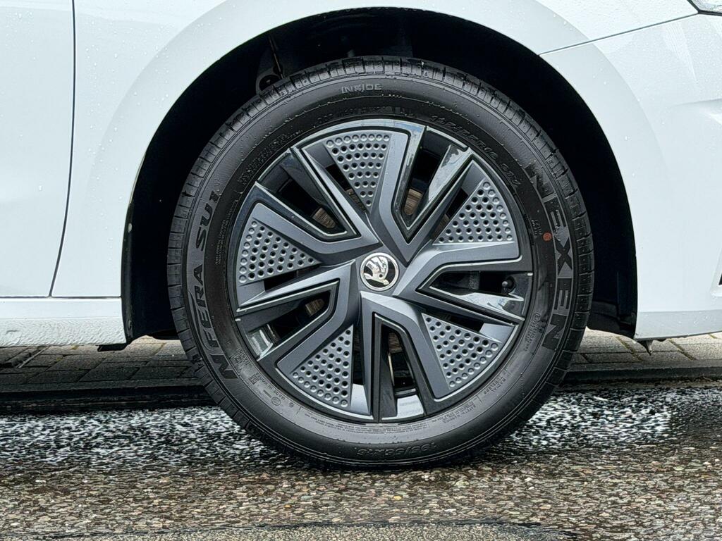 Skoda Fabia 1.0 Tsi Colour Edition Hatchback Grey #25