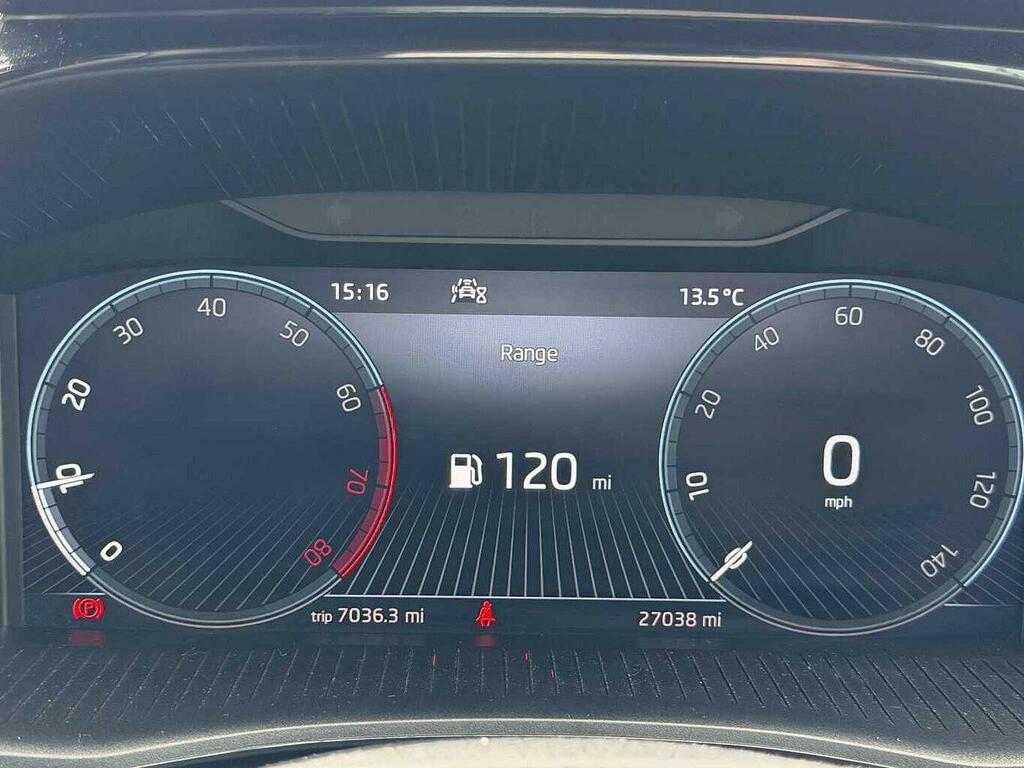 Skoda Fabia 1.0 Tsi Colour Edition Hatchback Grey #13