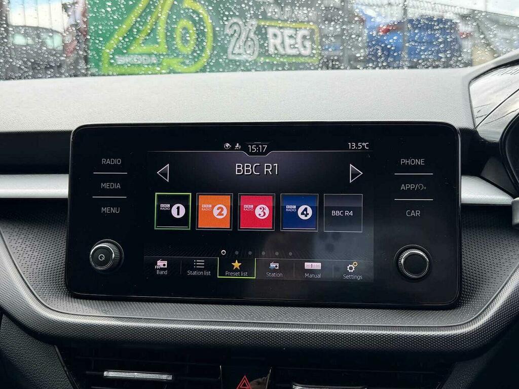 Skoda Fabia 1.0 Tsi Colour Edition Hatchback Grey #17