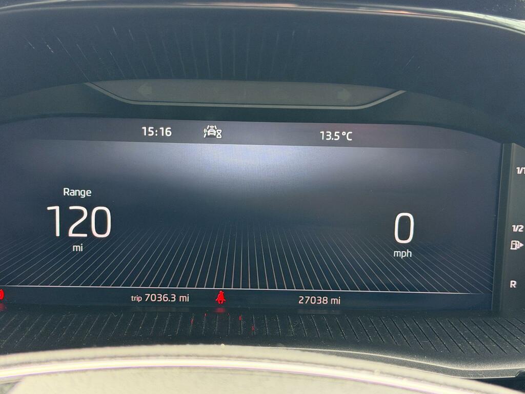 Skoda Fabia 1.0 Tsi Colour Edition Hatchback Grey #67