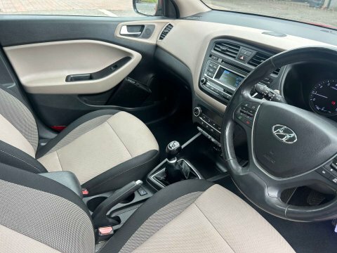 Hyundai I20 1.2 I20 Premium WF65UDS Red #3