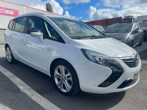 Vauxhall Zafira Tourer Sri T White #5
