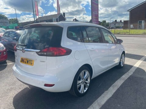 Vauxhall Zafira Tourer Sri T White #6