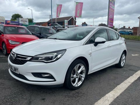 Vauxhall Astra Hatchback 1.6 Cdti Ecotec Blueinjection Sri Euro 6 White #53