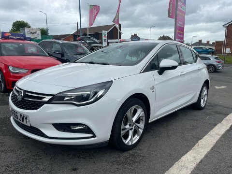 Vauxhall Astra 1.4 Astra Sri White
