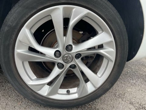 Vauxhall Astra Hatchback 1.6 Cdti Ecotec Blueinjection Sri Euro 6 White #34