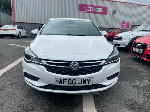 Vauxhall Astra Hatchback 1.6 Cdti Ecotec Blueinjection Sri Euro 6 White #58