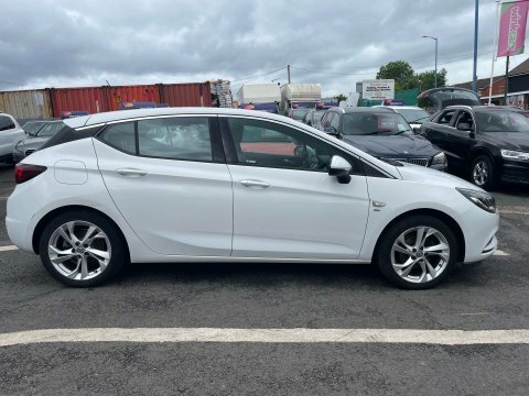 Vauxhall Astra Hatchback 1.6 Cdti Ecotec Blueinjection Sri Euro 6 White #60