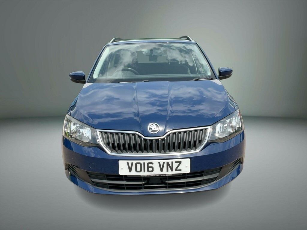 Skoda Fabia 1.2 Tsi Colour Edition White #8