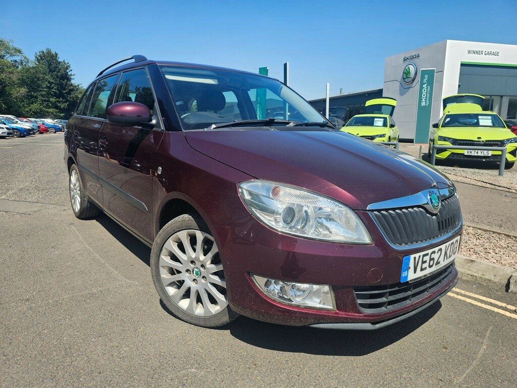 Skoda Fabia 1.6 Tdi Elegance Euro 5 Red