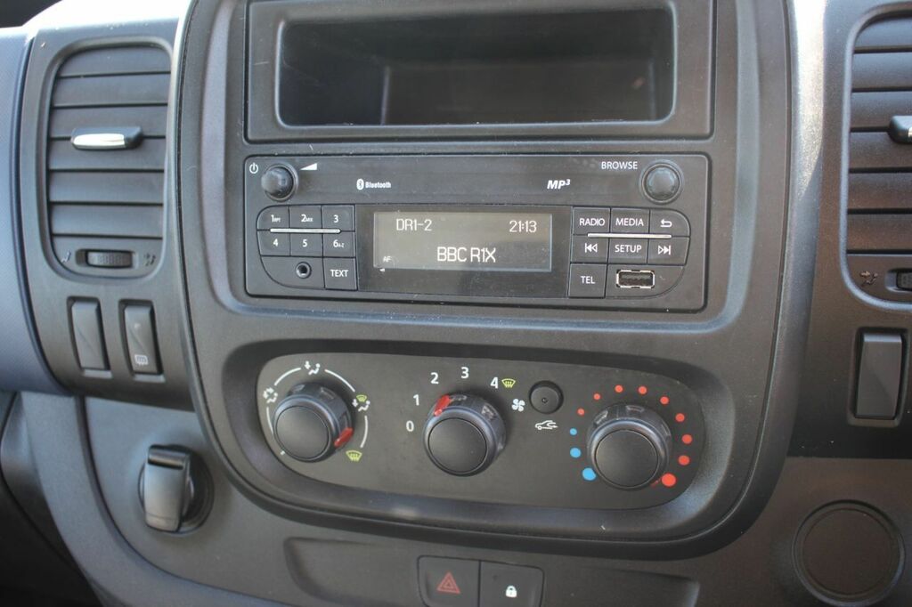Vauxhall Vivaro 1.6 L1h1 Van 2700 Cdti 120 Bhp Swb With Fsh KO19HYM White #6