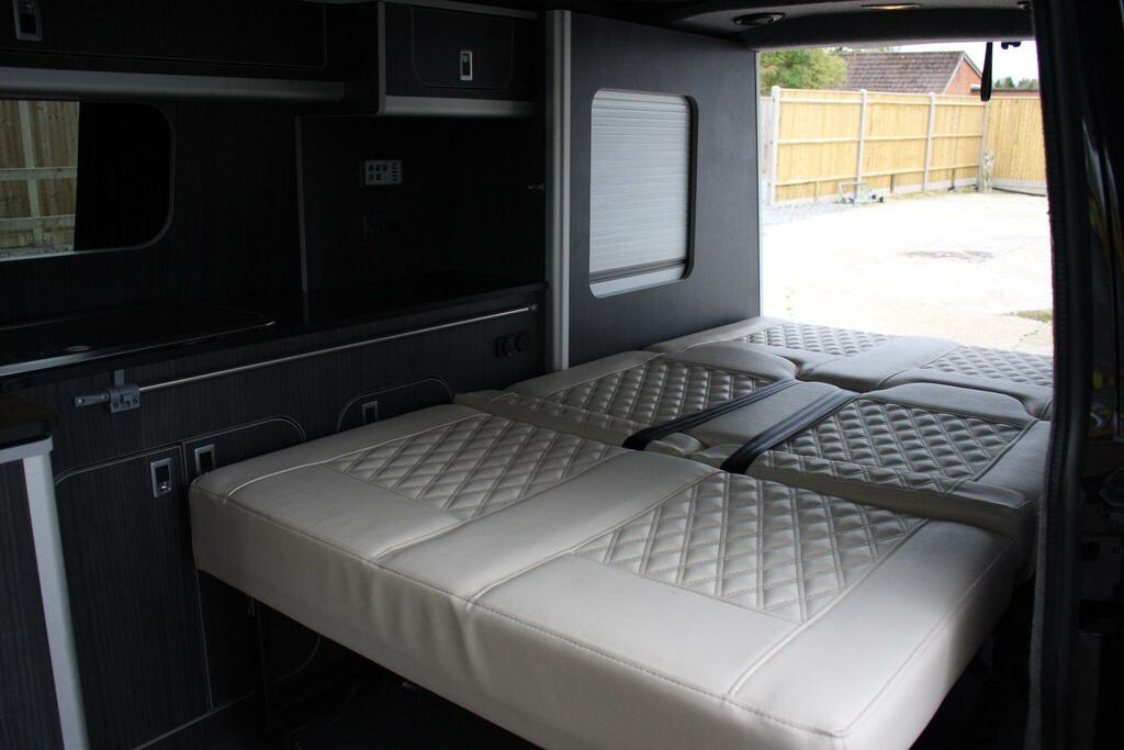 Volkswagen Campervan Transporter Highline 180 Bhp Black #4