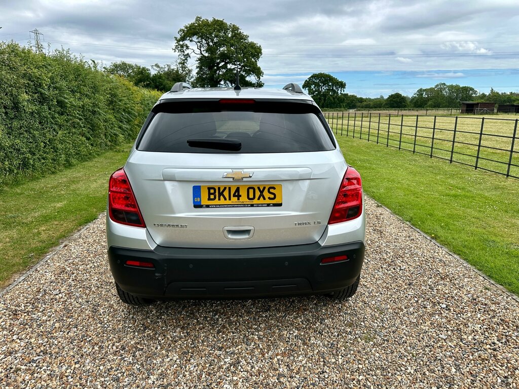Chevrolet Trax 1.7 Vcdi Lt Euro 5 Ss Black #8