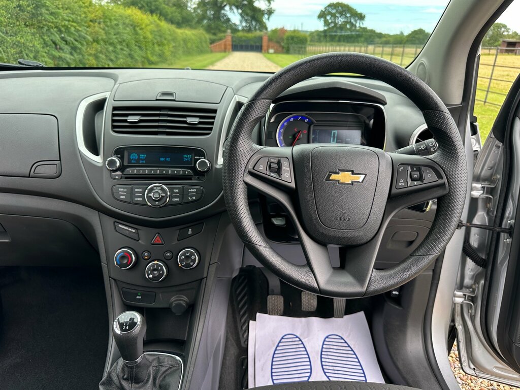 Chevrolet Trax 1.7 Vcdi Lt Euro 5 Ss Black #25