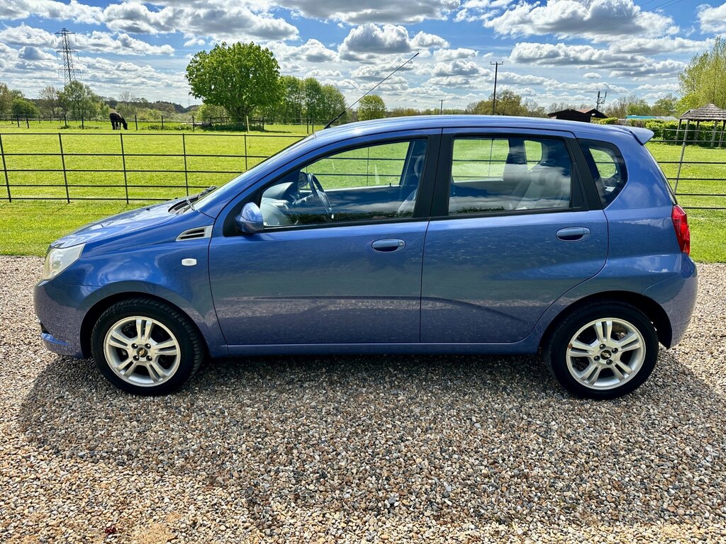 Chevrolet Aveo 1.4 Lt Hatchback Euro 4 99 Bhp Blue #5