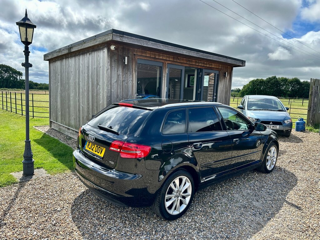 Audi A3 2.0 Tdi Sport Sportback Euro 5 Black #3