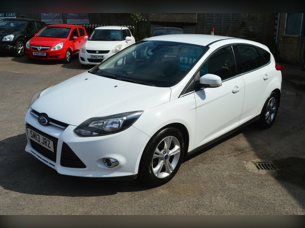 Ford Focus 1.6 Tdci Zetec Hatchback Euro 5 SM13JRZ White #4