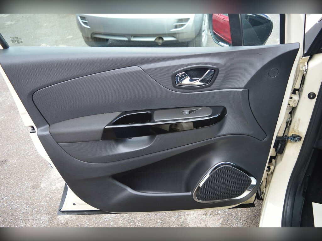 Renault Captur 1.5 Dci Energy Dynamique Medianav Suv M Black #9