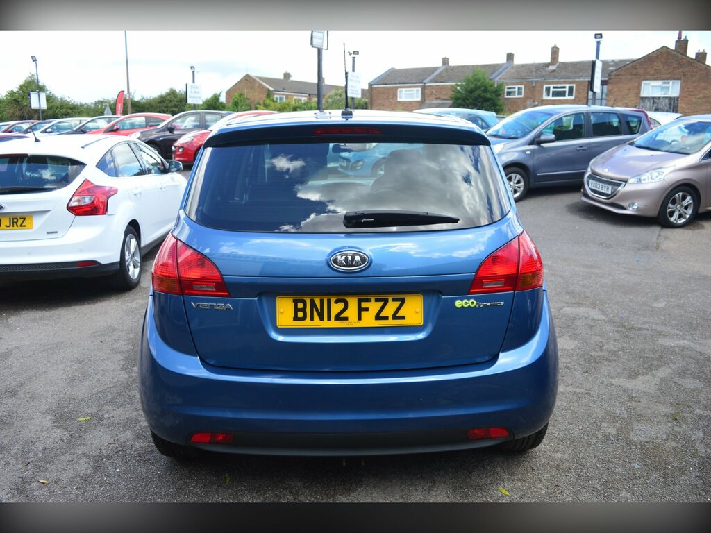 Kia Venga 1.4 Crdi 2 89 Bhp Silver #9