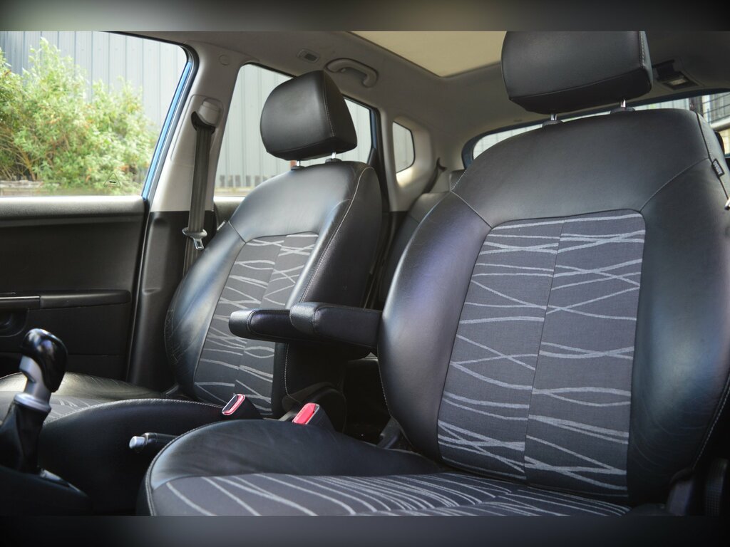 Kia Venga 1.6 Crdi Ecodynamics 3 Mpv Euro Blue #4