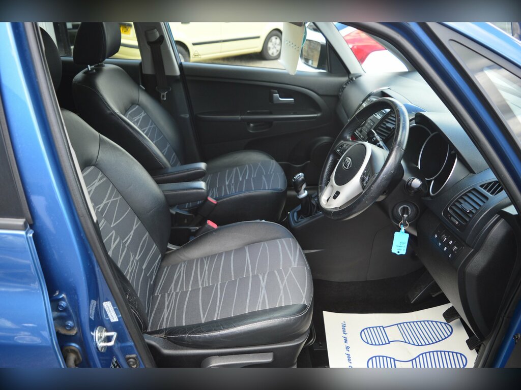 Kia Venga 1.6 Crdi Ecodynamics 3 Mpv Euro Blue #3
