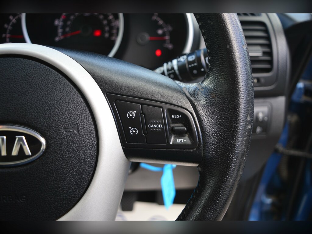 Kia Venga 1.4 Crdi 2 89 Bhp Silver #16