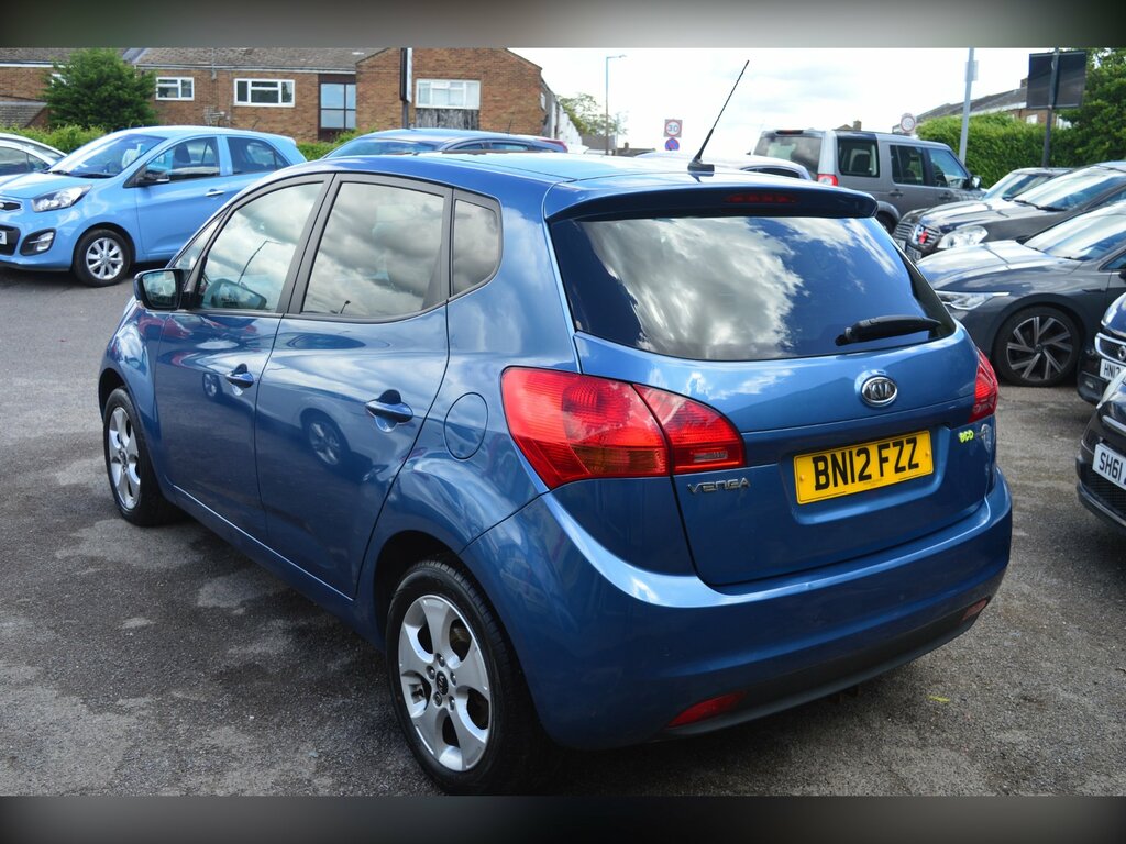 Kia Venga 1.4 Crdi 2 89 Bhp Silver #10