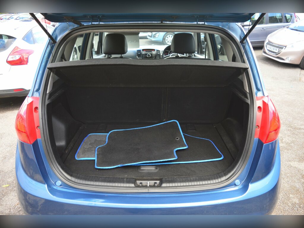 Kia Venga 1.4 Crdi 2 89 Bhp Silver #19