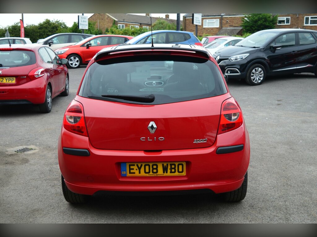 Renault Clio 1.1L Dynamique 16V Turbo 100 Bhp Black #8