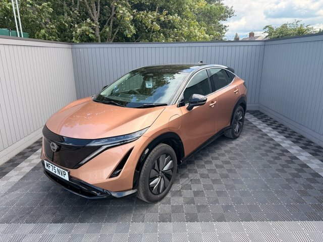 Nissan Ariya 63Kwh Engage Suv 7.4Kw Charger Brown #2