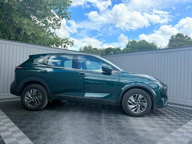 Nissan Qashqai 1.3 Dig-t Mhev Acenta Premium Suv Hybri PK74NPP Green #5