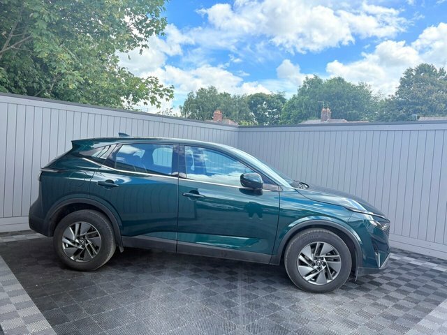 Nissan Qashqai 1.3 Dig-t Mhev Acenta Premium Suv Hybri PK74NPP Green #6
