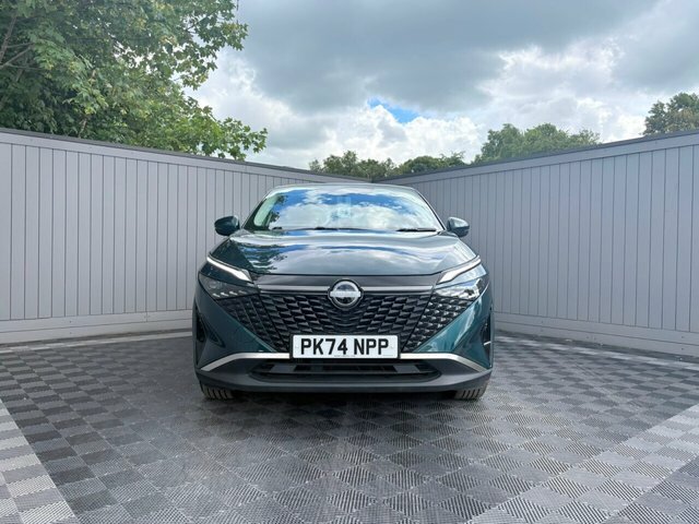 Nissan Qashqai 1.3 Dig-t Mhev Acenta Premium Suv Hybri PK74NPP Green #2